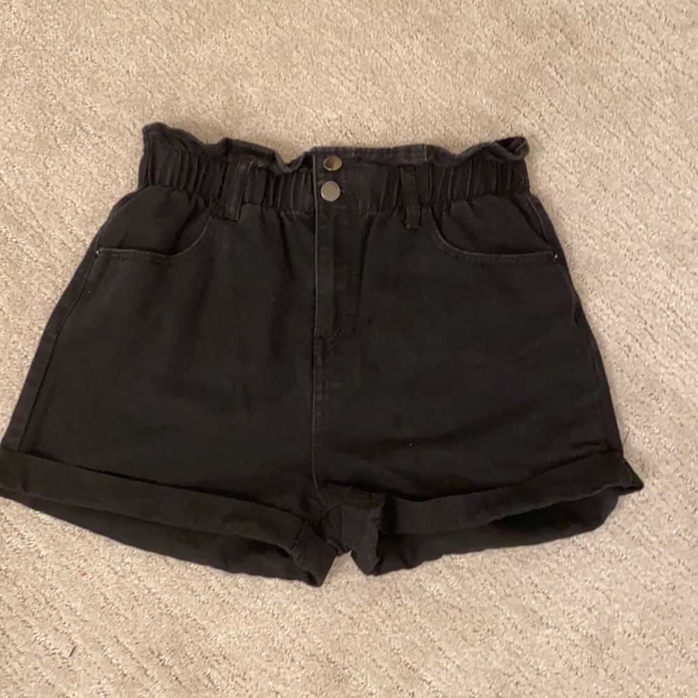 Paper bag denim shorts